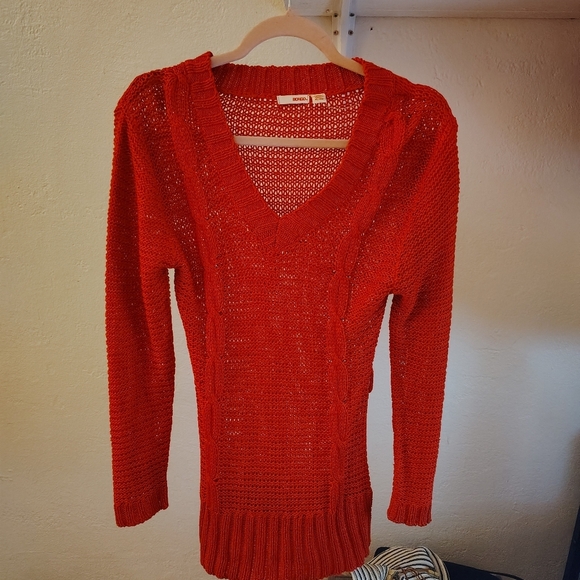 Women's Red Sweater - Picture 3 of 7